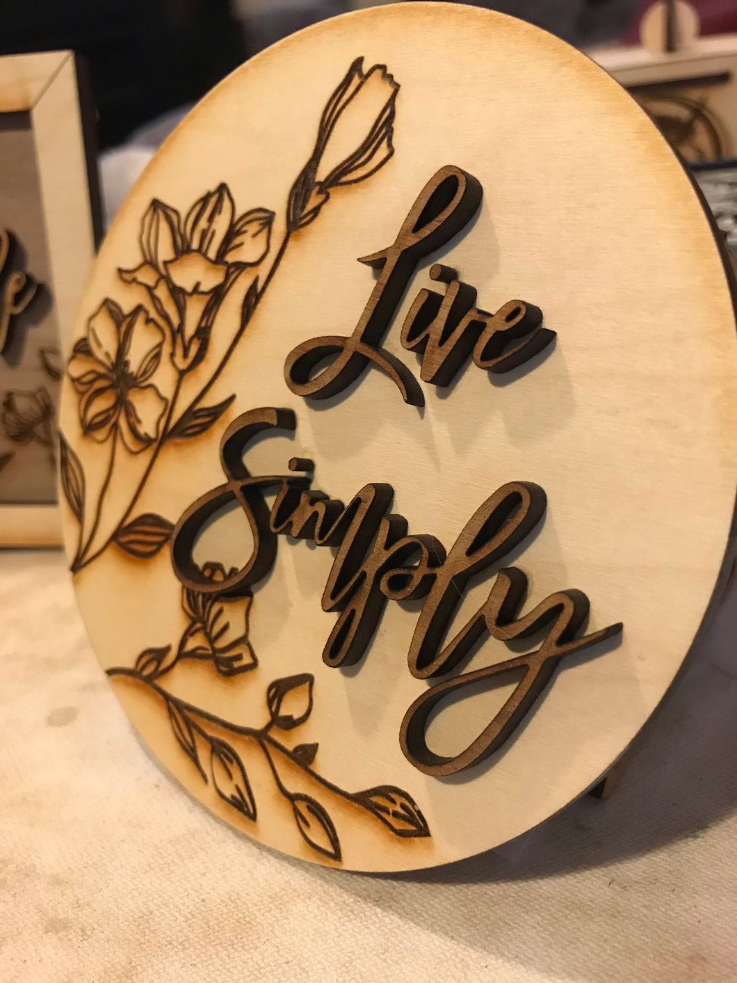 Live Simply sign